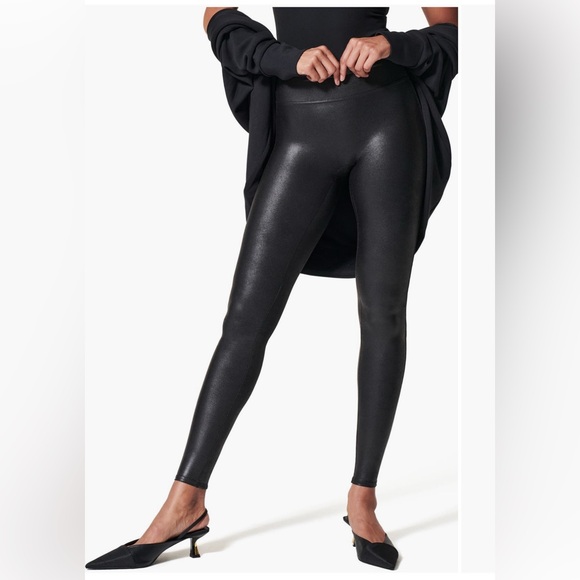 Spanx faux leather leggings, size xs - Picture 1 of 7